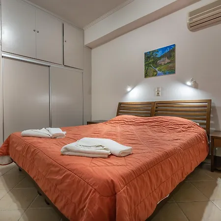 Zarkadis Aparthotel 4*