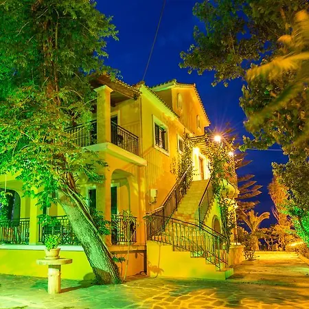 Zarkadis Beach Aparthotel