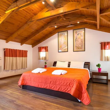 Zarkadis Beach Aparthotel