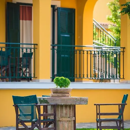 Zarkadis Apartmanhotel