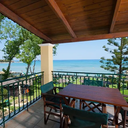Aparthotel Zarkadis Beach