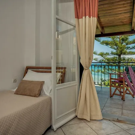 Zarkadis Beach Aparthotel