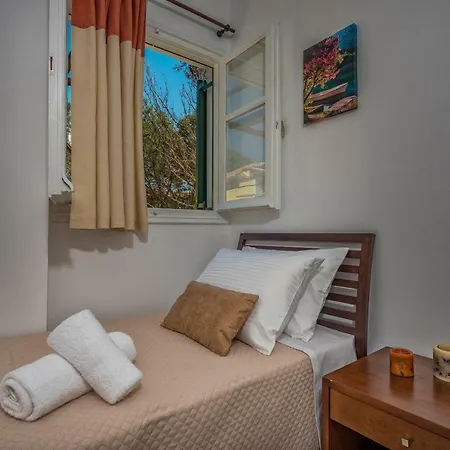 Aparthotel Zarkadis Beach