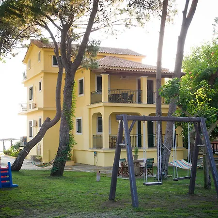 Zarkadis Beach Aparthotel