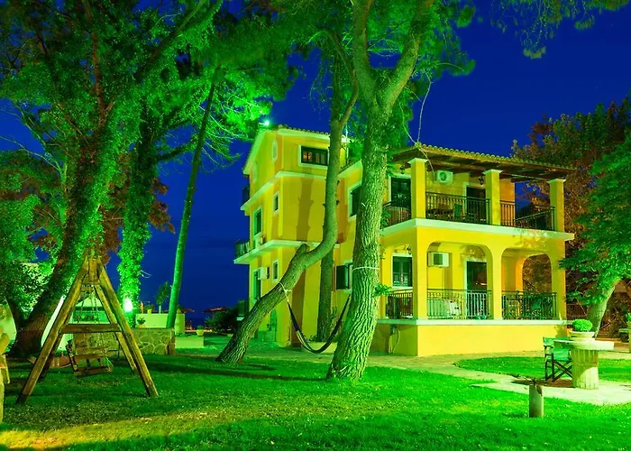 Apartahotel Zarkadis 4*