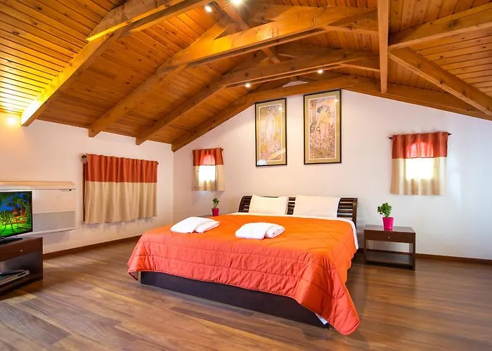 Zarkadis Apartahotel