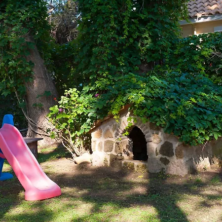 Zarkadis Apart Otel